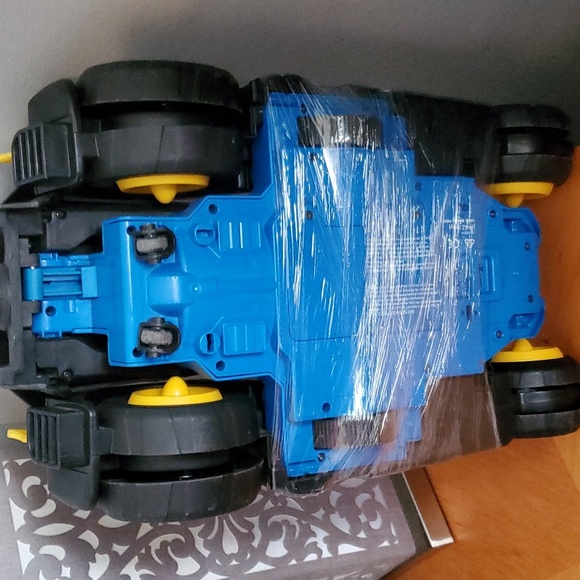 Imaginext DC Super Friends Transforming Batmobile Batman RC Car No Remote READ - Picture 5 of 6